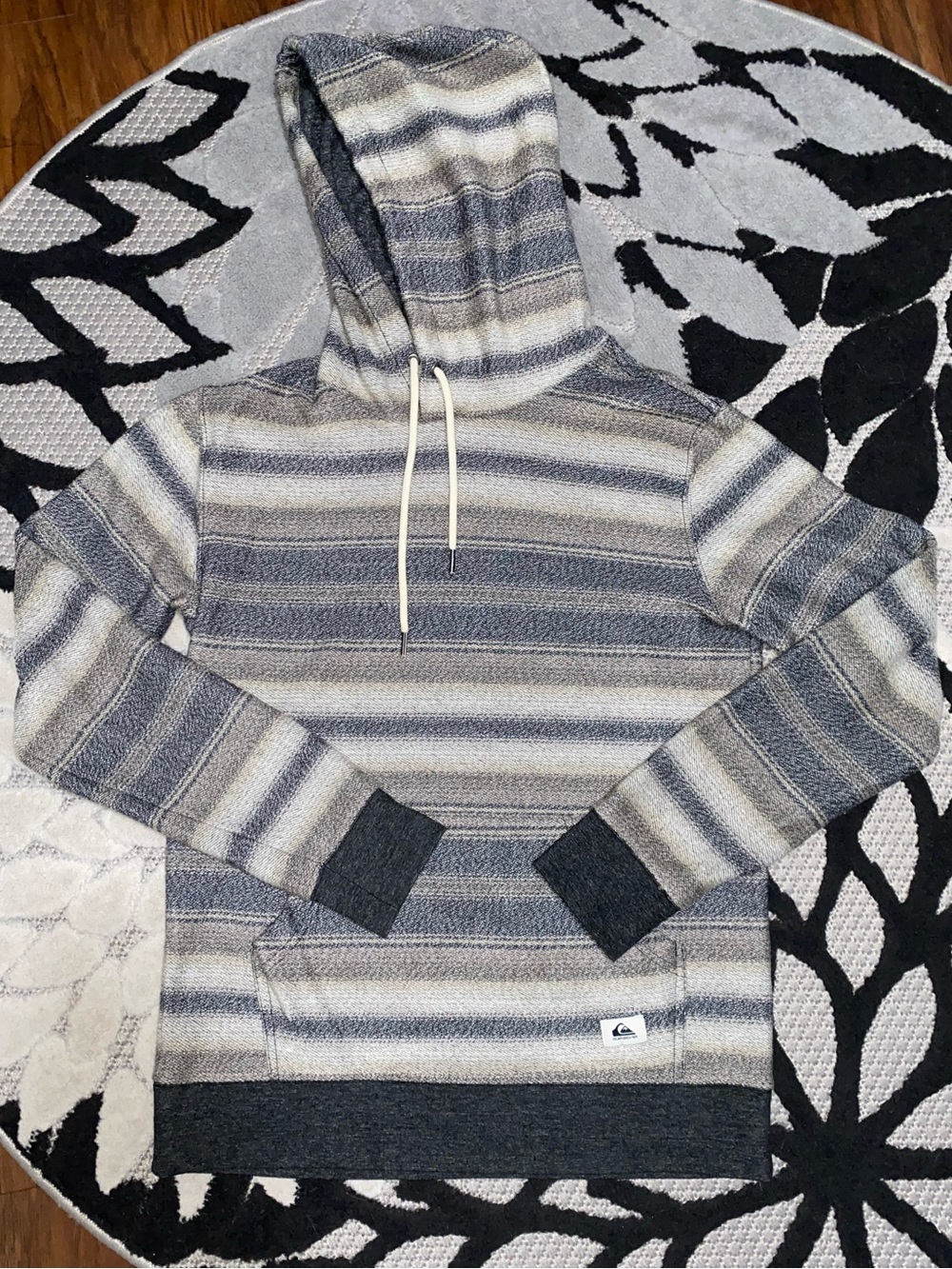 Quiksilver Striped French Terry Hooded Pullover in Black and Tan Size Small